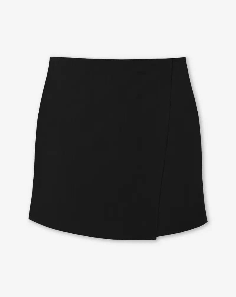 ALISON SKORT ZWART