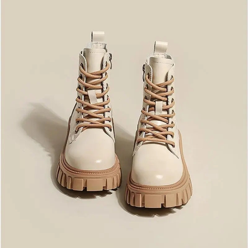 ApogeeBoots I Herbstliche Plateaustiefel für Frauen