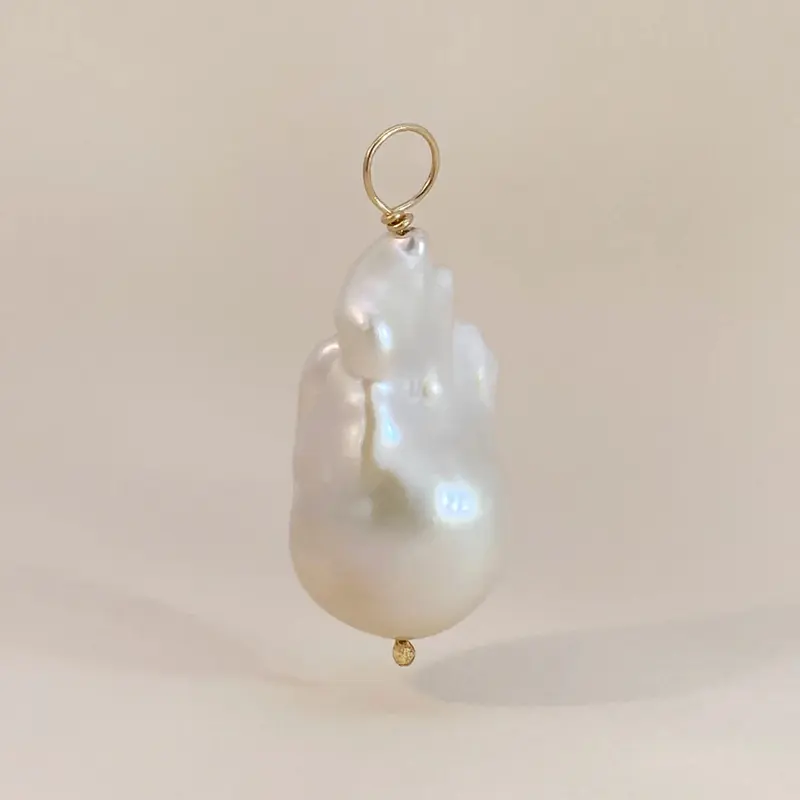 Baroque Pearl Pendant Large