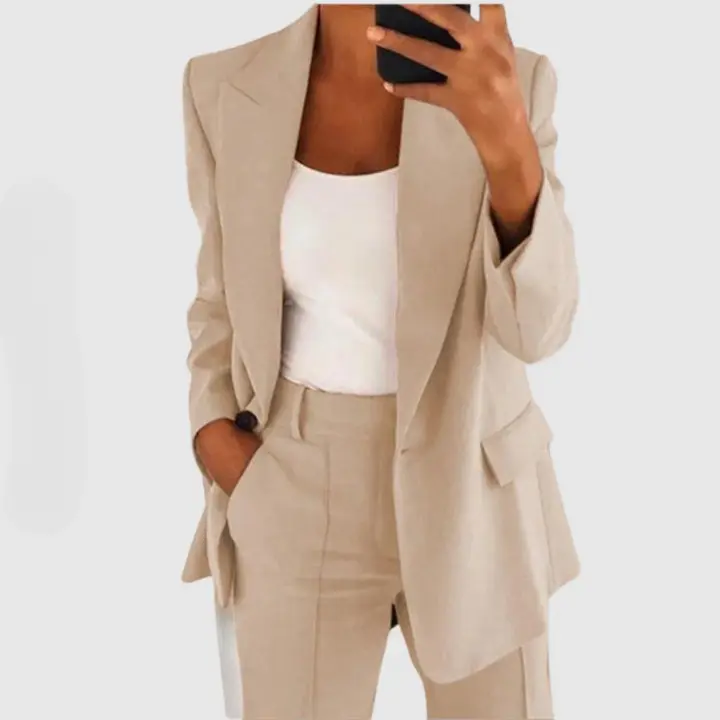 Blazer-Set für stilvolle Raffinesse im herbstlichen Charme