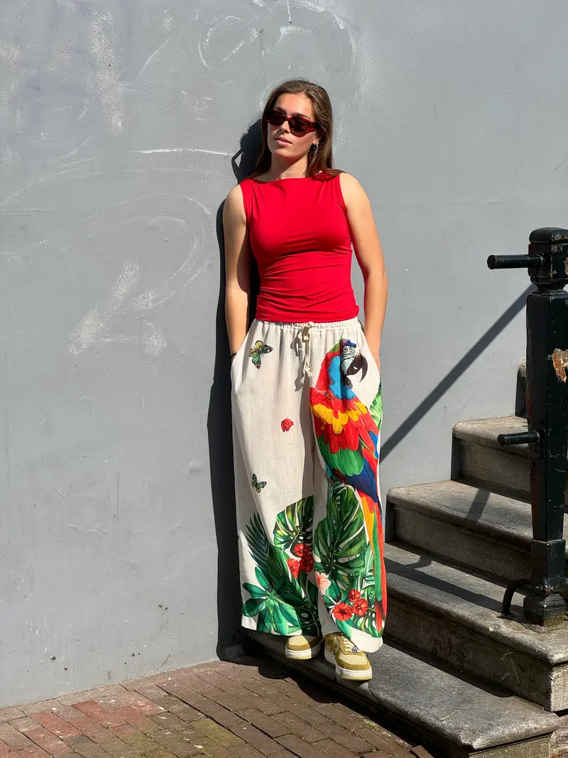 broek met papegaai print