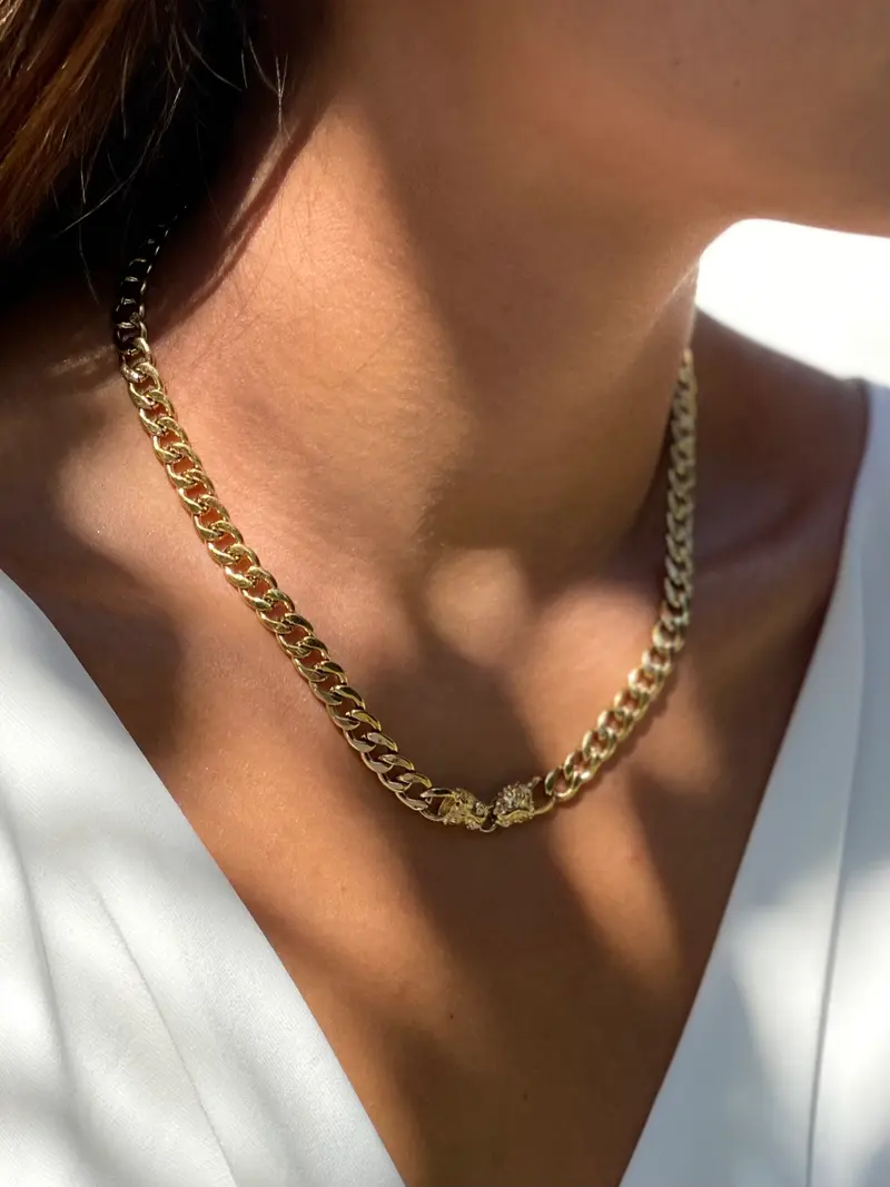 Chunky Chain Lion Necklace