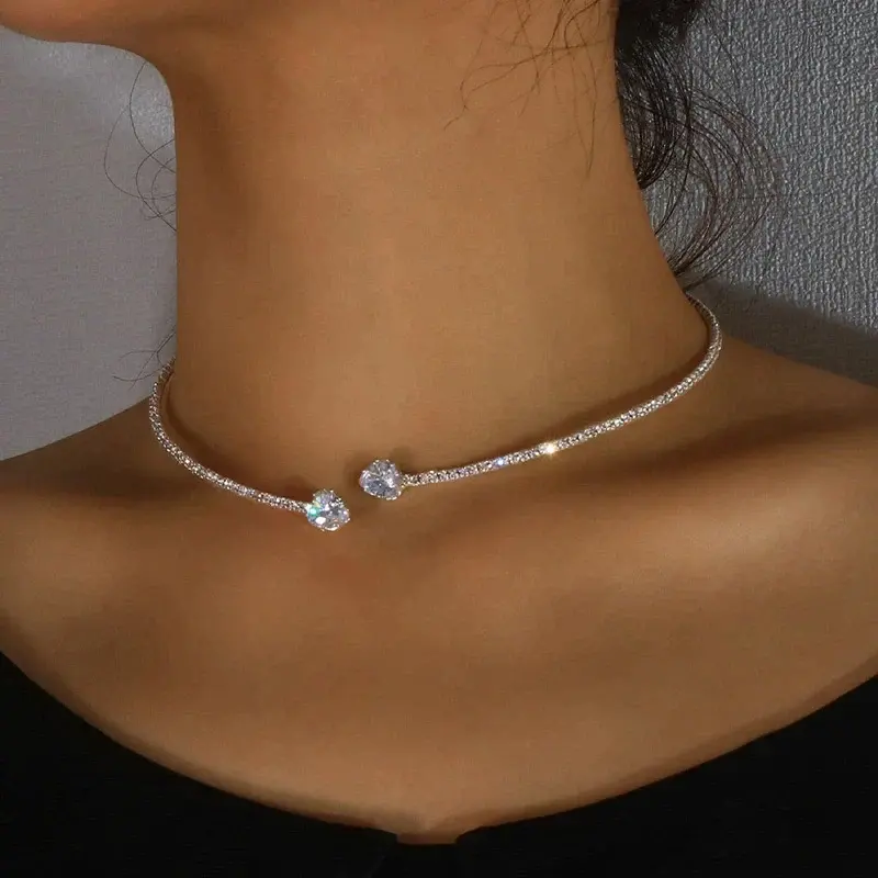 Collier-Halsband Rhinne