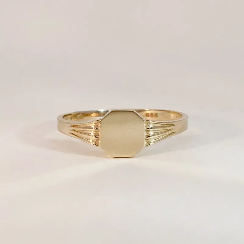 Detailed Signet Ring