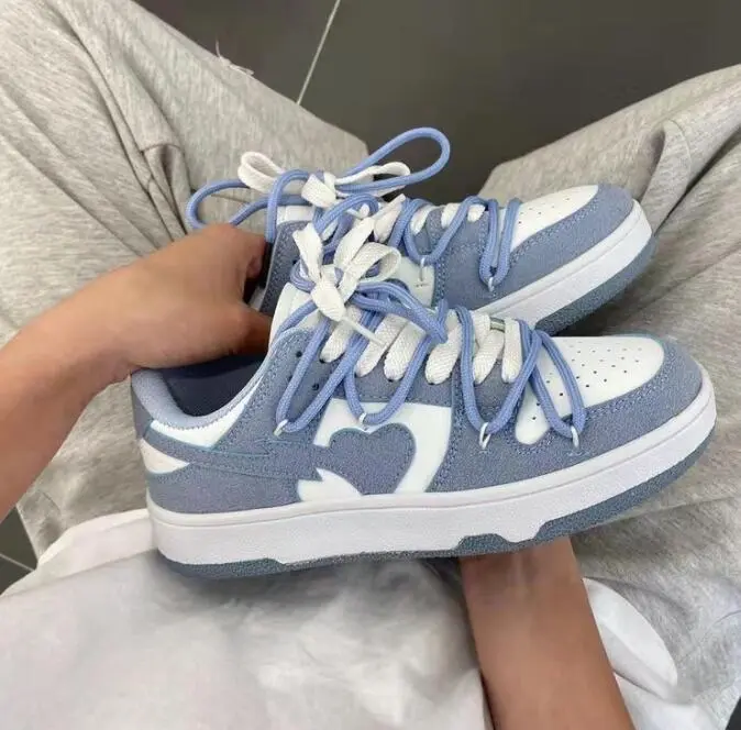 DoortjesSneakers I Turnschuhe für Frauen