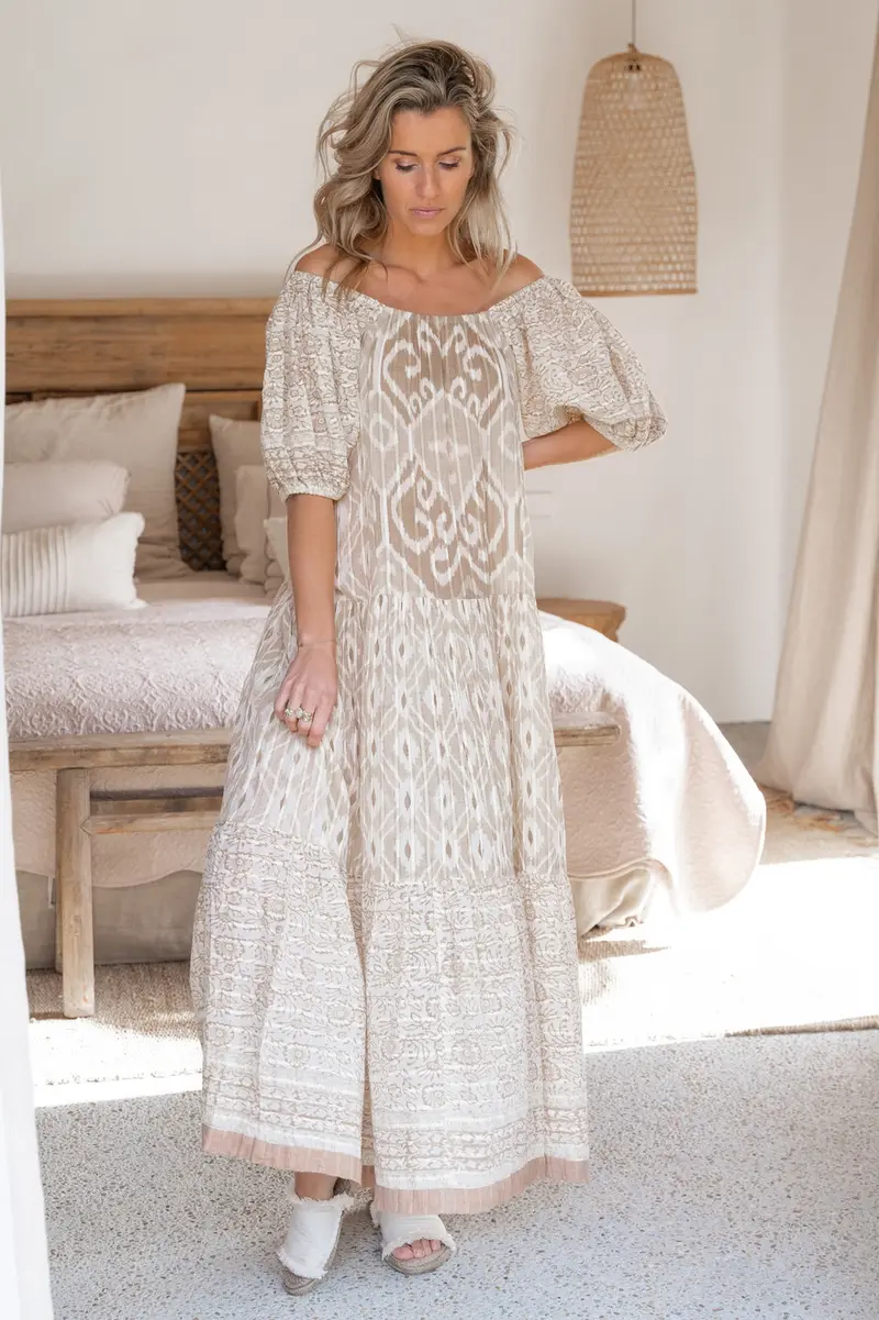 Dress Vina Natural