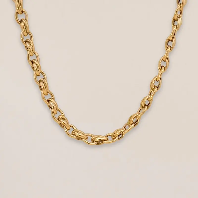 Elegant Chain Necklace