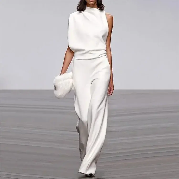 Eleganter Herbst-Stehkragen-Jumpsuit von Isabel