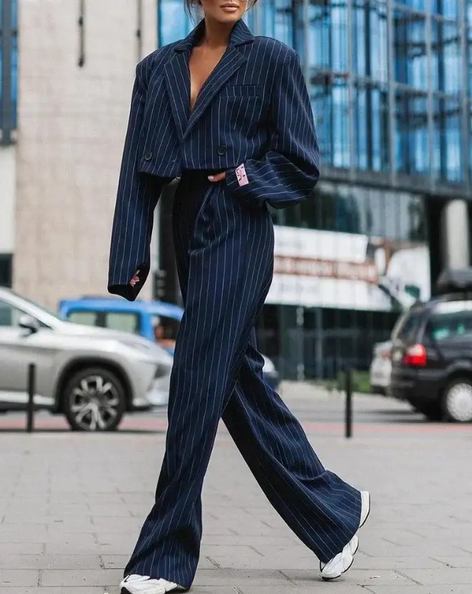 Eleganter und Bequemer Damen Hosenanzug – Camille Herbstedition