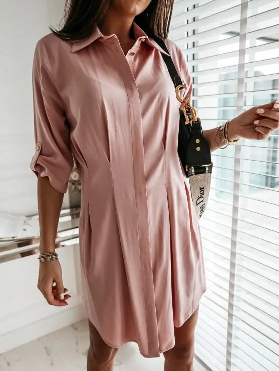 Elegantes Herbstkleid für Frauen