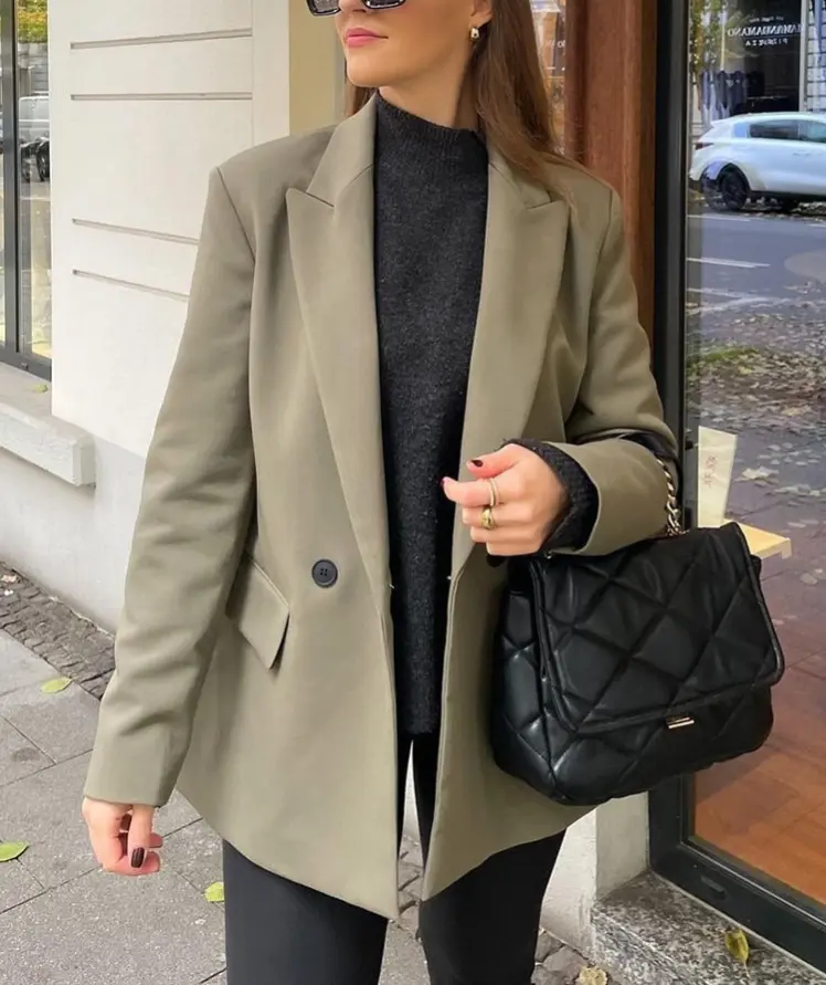 Elena Blazer | Anspruchsvoll & zeitlos im Herbstflair