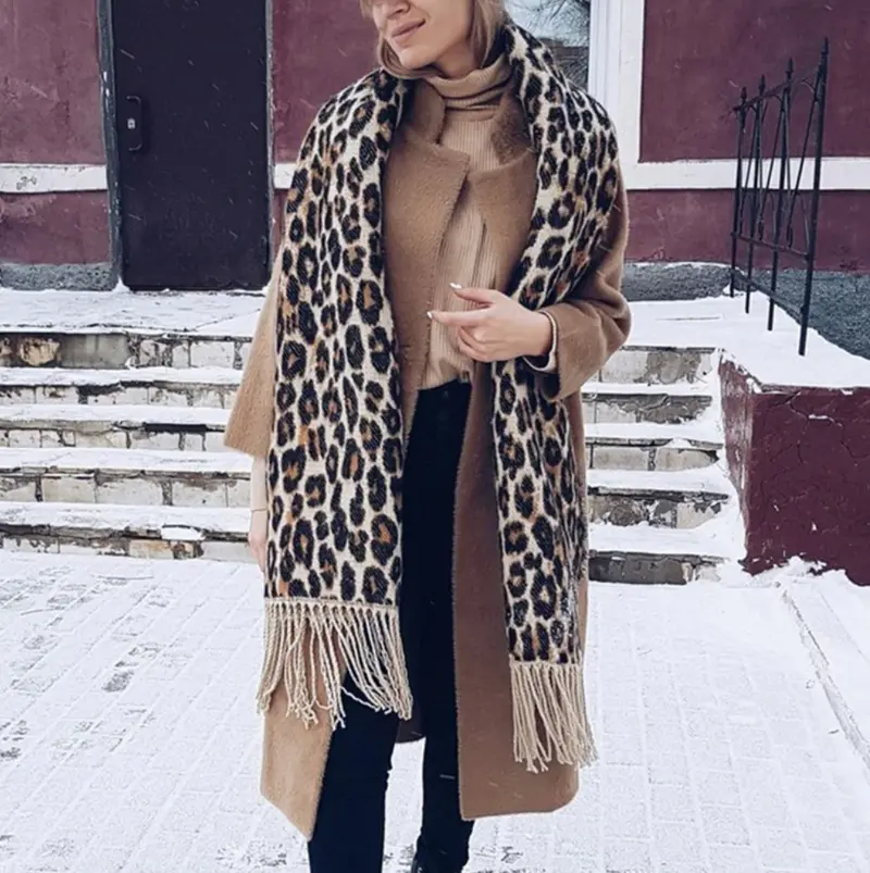 EvelynsScarf I Winterliches Halstuch für Frauen