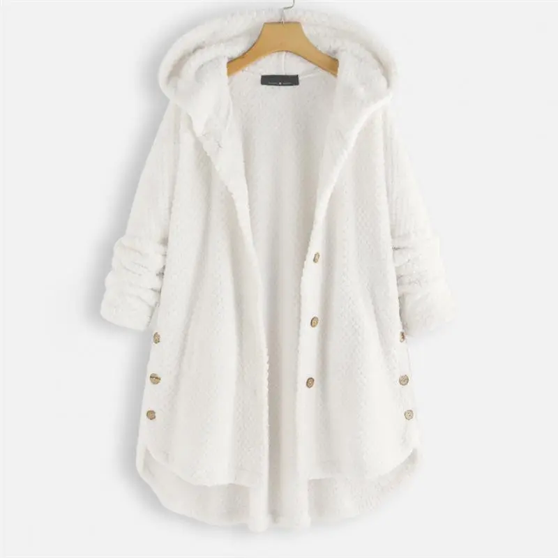Fleecejacke mit Kapuze im Trend für Winter 2025 - WinterFleeceLux