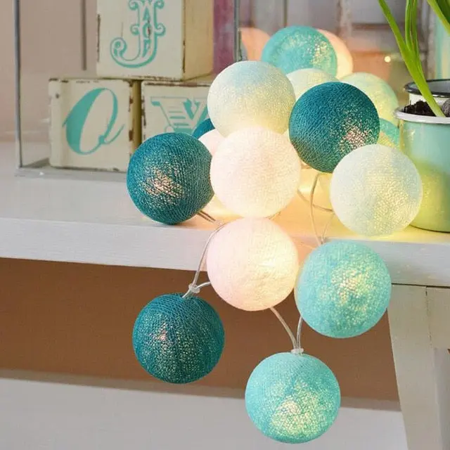 Fröhliche Baumwoll-Lichterkette – LumiBall