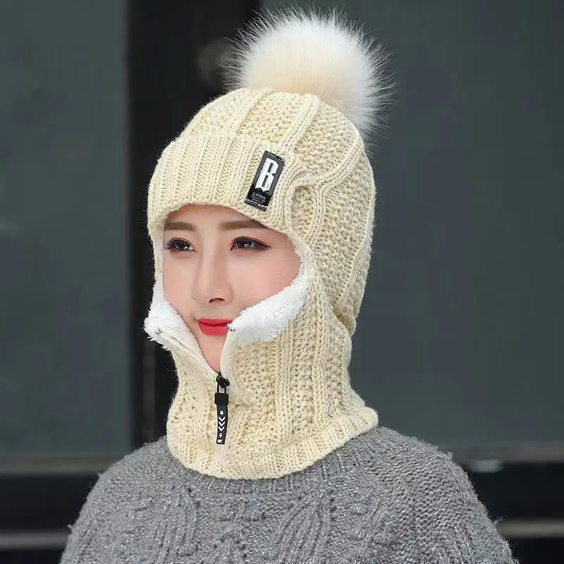 Gestrickte Damen-Balaklava - Amara Winterzauber Edition