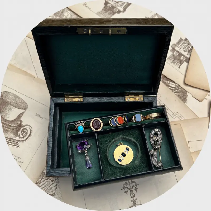 Green Jewellery Travel Box with Green Velvet Interior