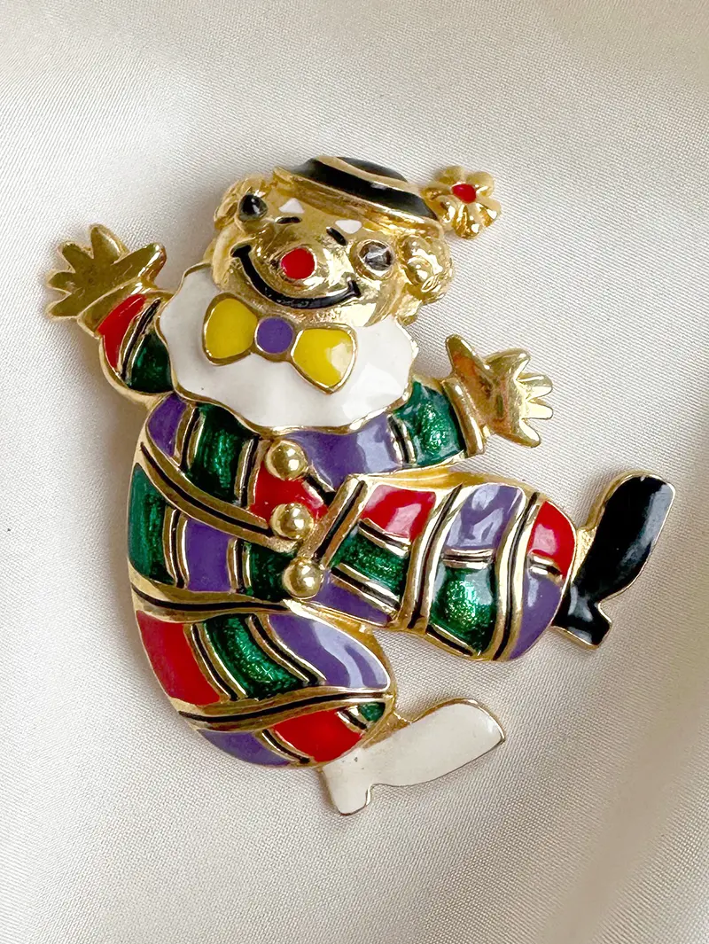 Grote clown designer broche