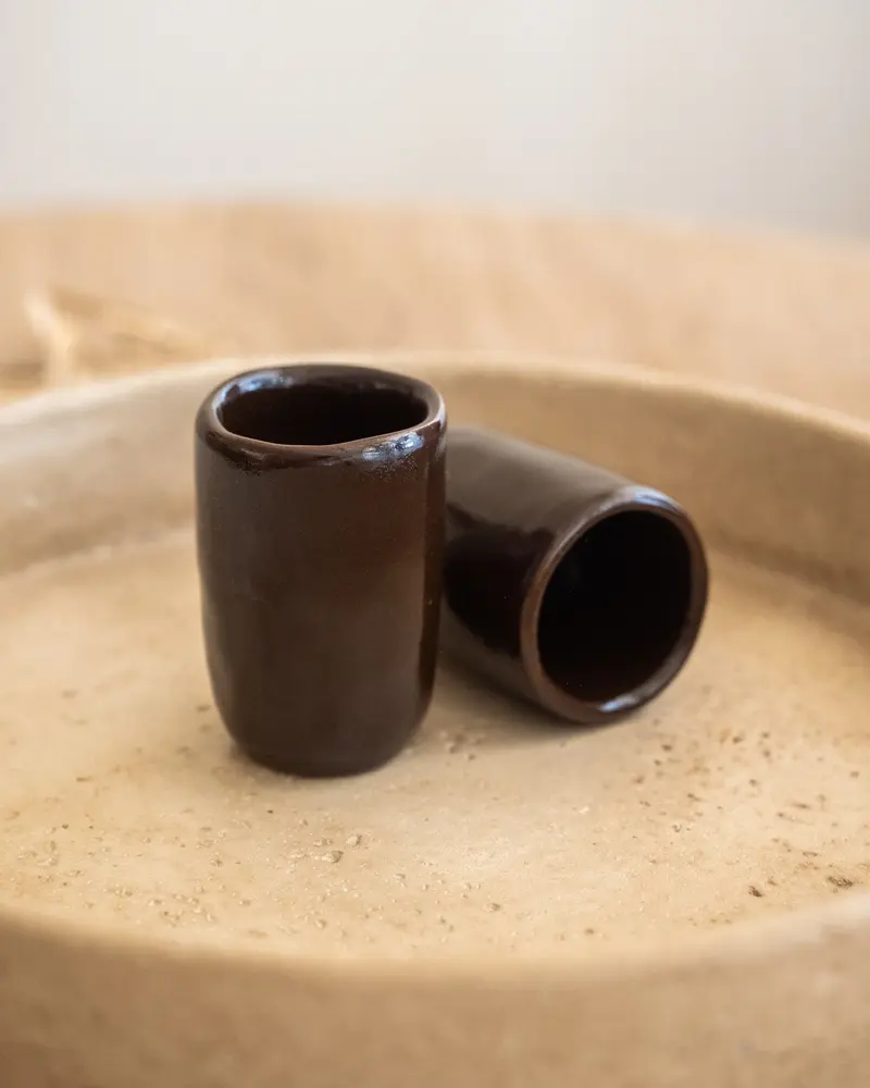 Handgemaakte Espresso Kopje Serpa Bruin
