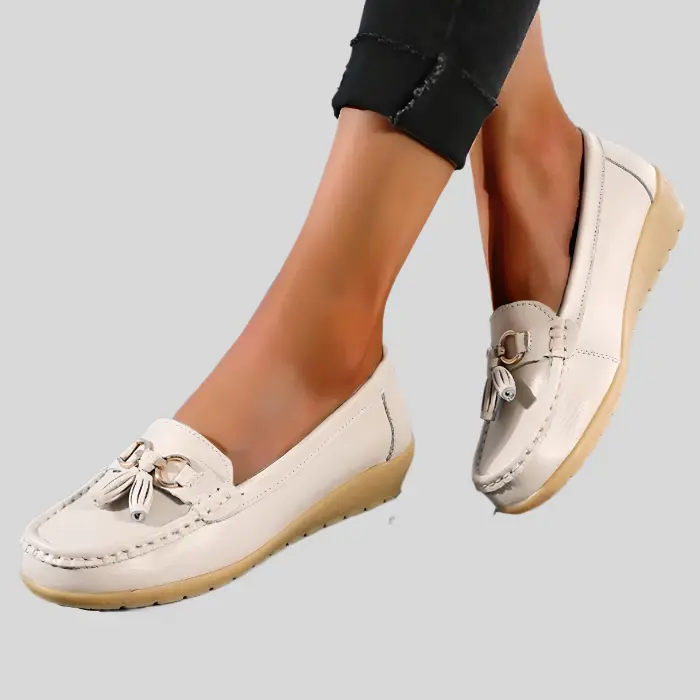 Hannah - Herbstlicher Slip On Schuh mit Banddesign in der Mitte