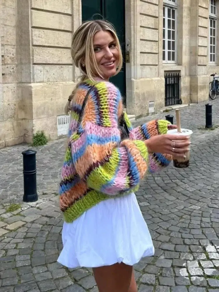 Herbstliche Fröhliche Kurze Strickjacke mit Puffärmeln - Elise