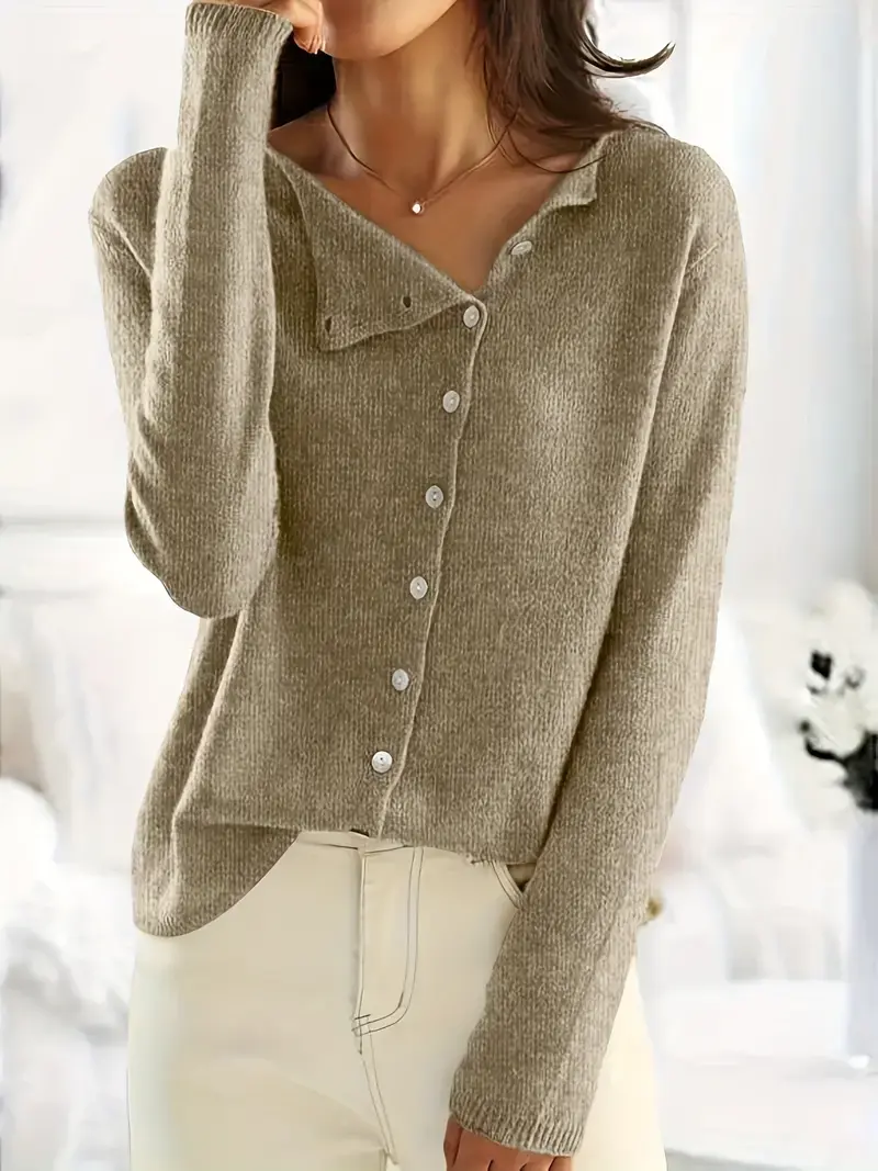 Herbstlicher Asymmetrischer Cardigan mit Knopfleiste - Sienna