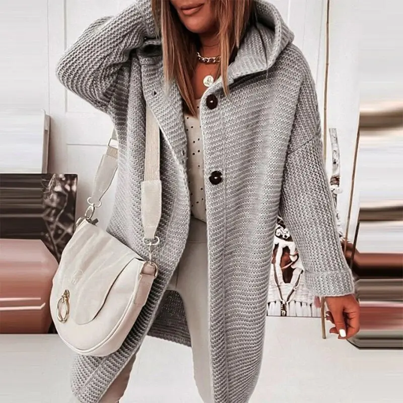 Herbstlicher Halblanger Gestrickter Damen-Cardigan mit Knopfleiste und Kapuze - Mila