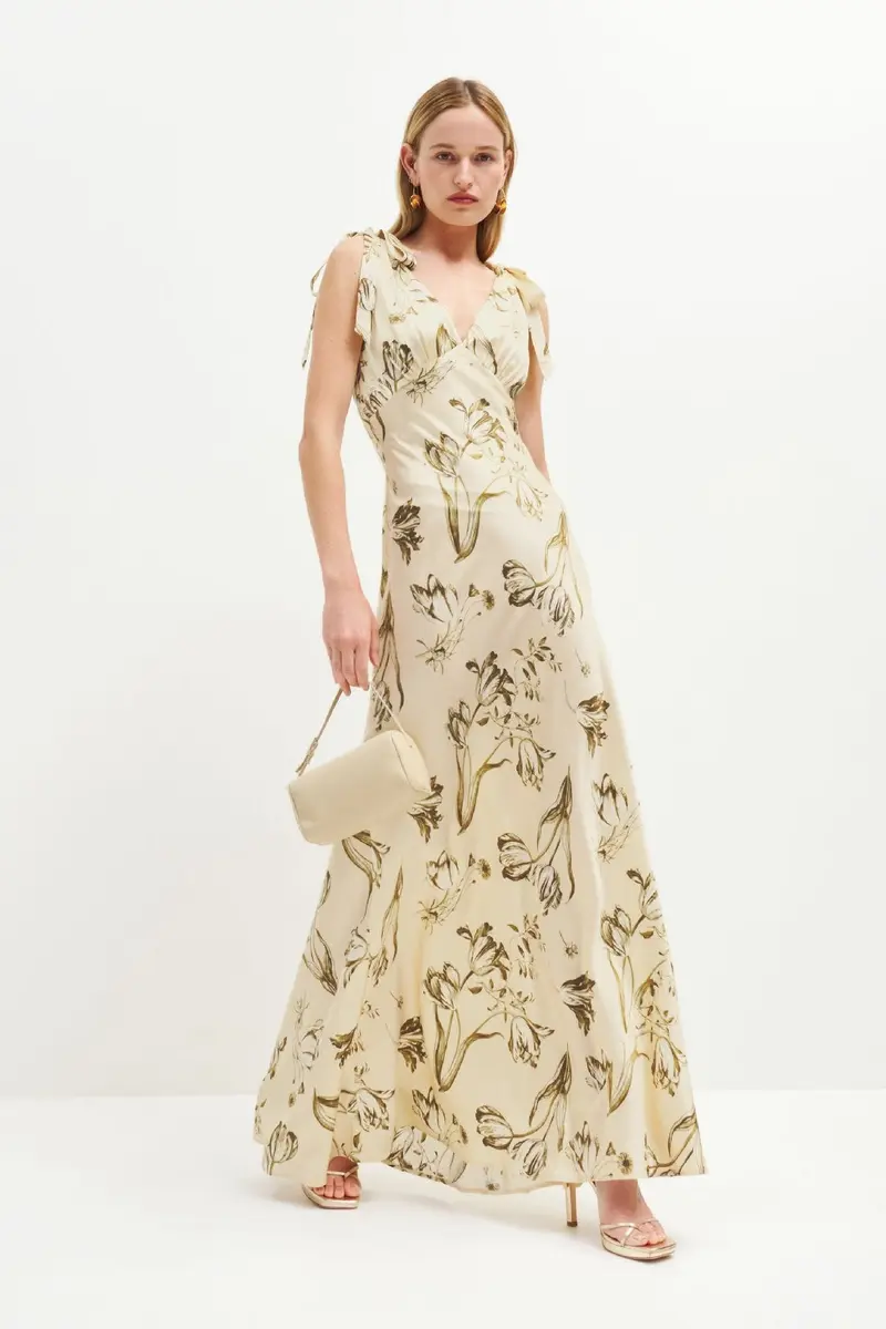 Herbstliches Auslaufendes Beige Maxikleid mit Knopfdetail – Ysolde