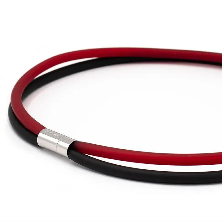 Ketting van rubber, rood/zwart, 2-lijns