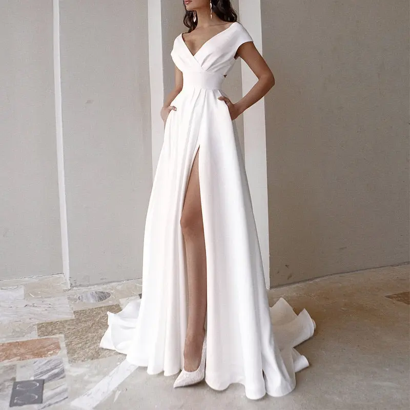 Kleid für Frauen I Sommer 2025 Kollektion