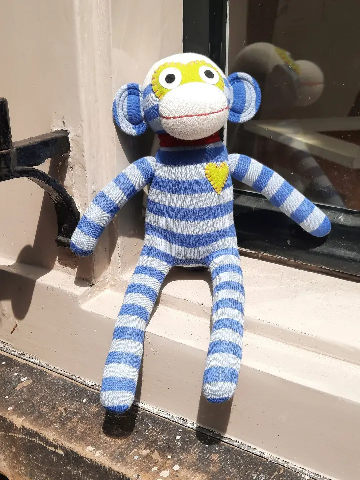 knuffel aap middelgroot blauw