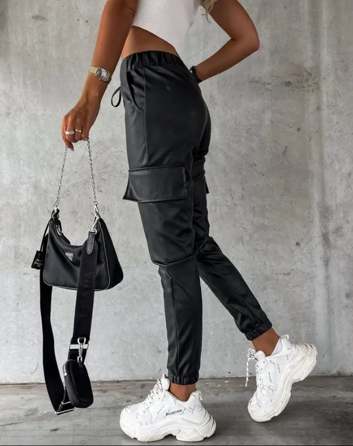 Lederlook Cargo-Hose für Damen - Herbstliche Jade