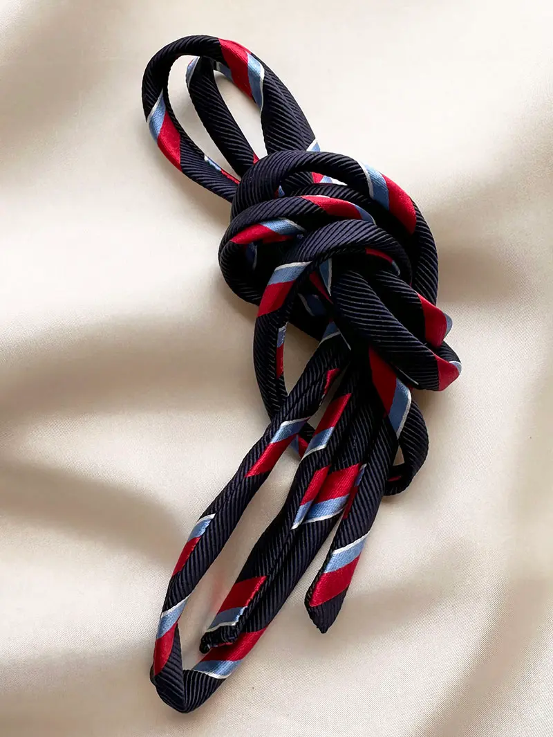 Lien de Soie - Gestreept donkerblauw