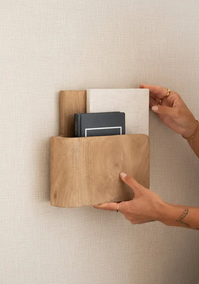 Magazine/Mail Organizer Yomu