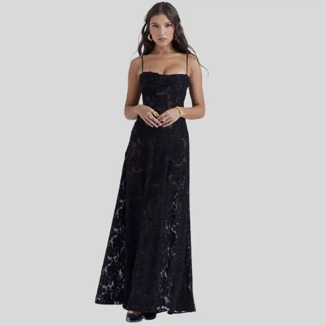 Maxi-Kleid aus Spitze mit eckigem Ausschnitt für den Sommer 2025 - Ayla