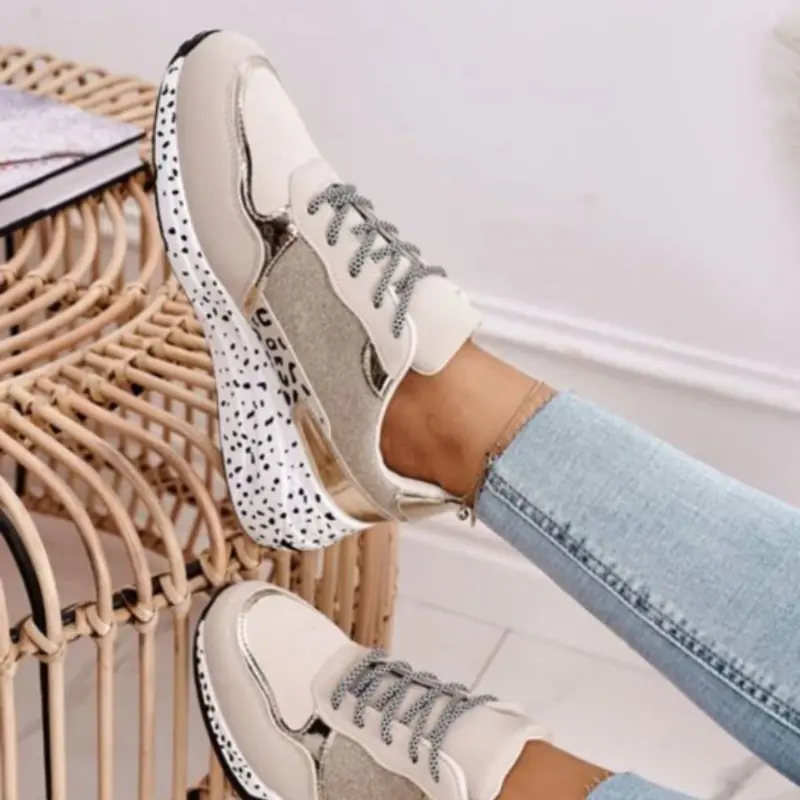 Moderne Sneakers mit ergonomischer Einlegesohle - Luna