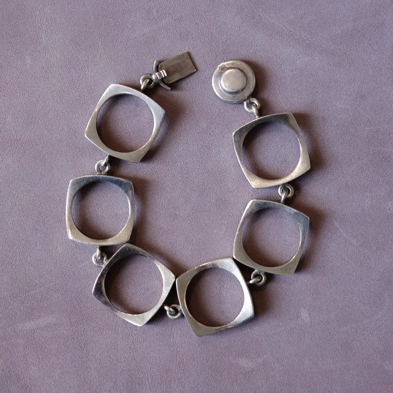 N.E From modernist square link bracelet