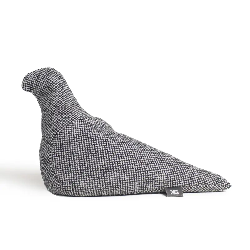Pigeon Service van Christien Meindertsma | Stoffen Duif | nr.30