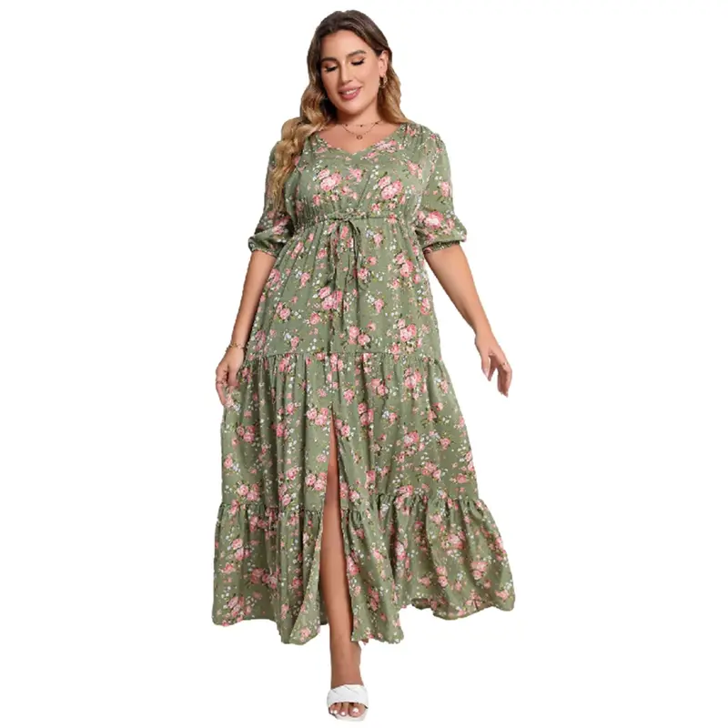 Plus-Size Boho Herbstkleid mit Floralem Muster