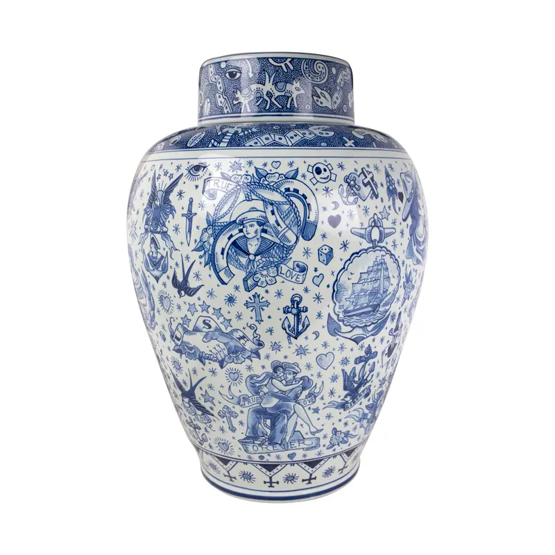 Royal Delft x Schiffmacher Design Vaas True Love | Handgeschilderd