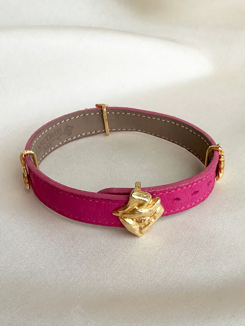 Roze leren armband
