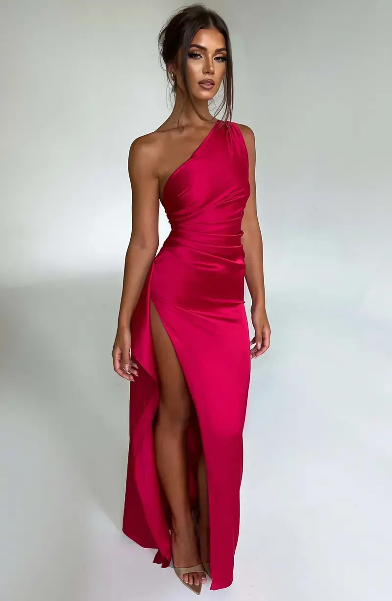 Satin-Sommerkleid mit Falten und Schulterdetail - Selene