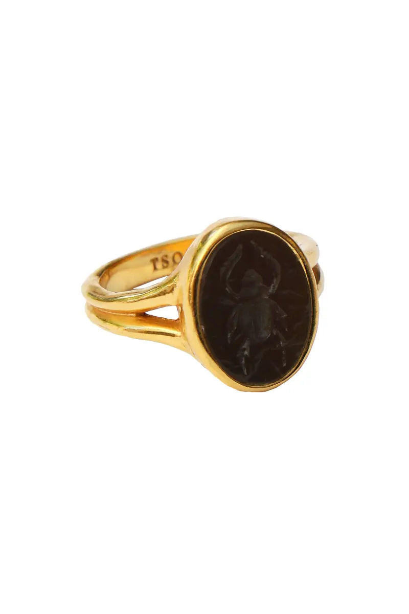Scarab Signet Ring - Gold