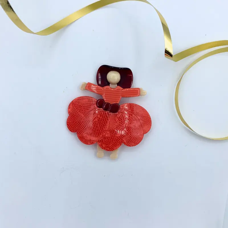 Scarlett O'Hara Brooch by Lea Stein