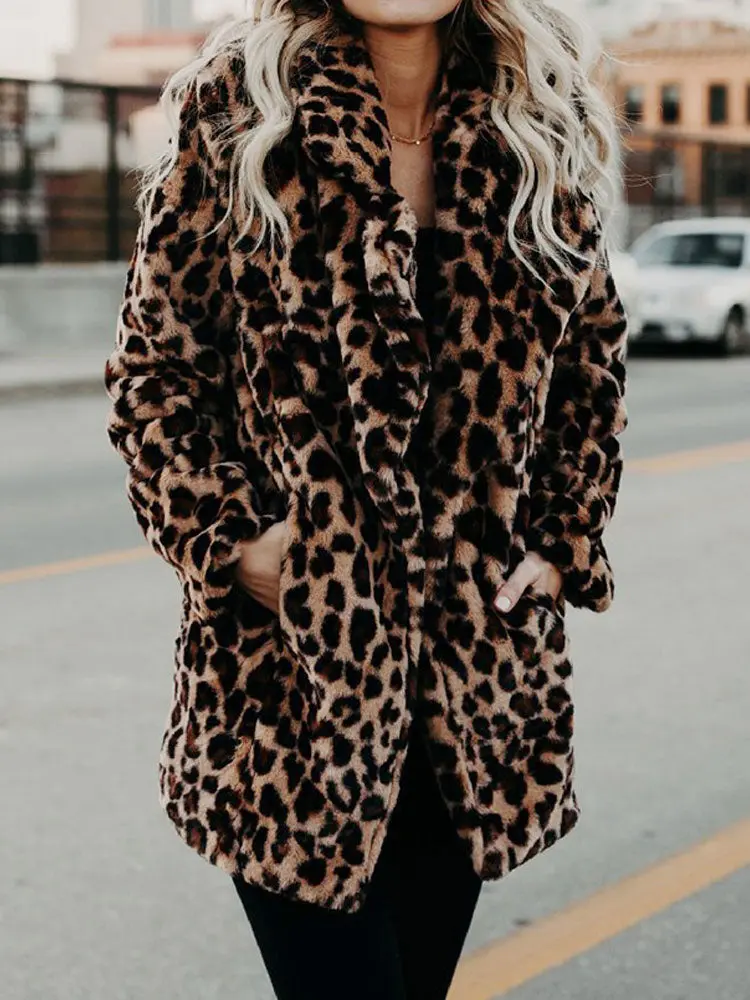 Schicker Leopard Wintermantel | Perfekt für kalte Wintertage