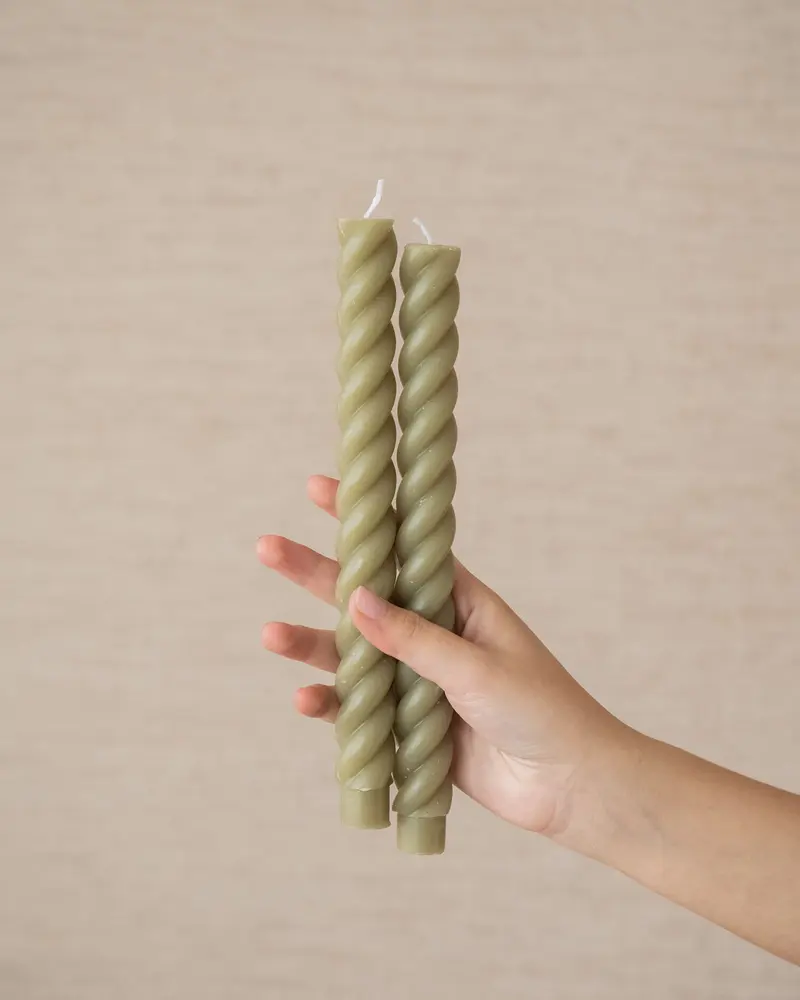 SET VAN 2 - Dinerkaarsen Swirl Matcha Groen