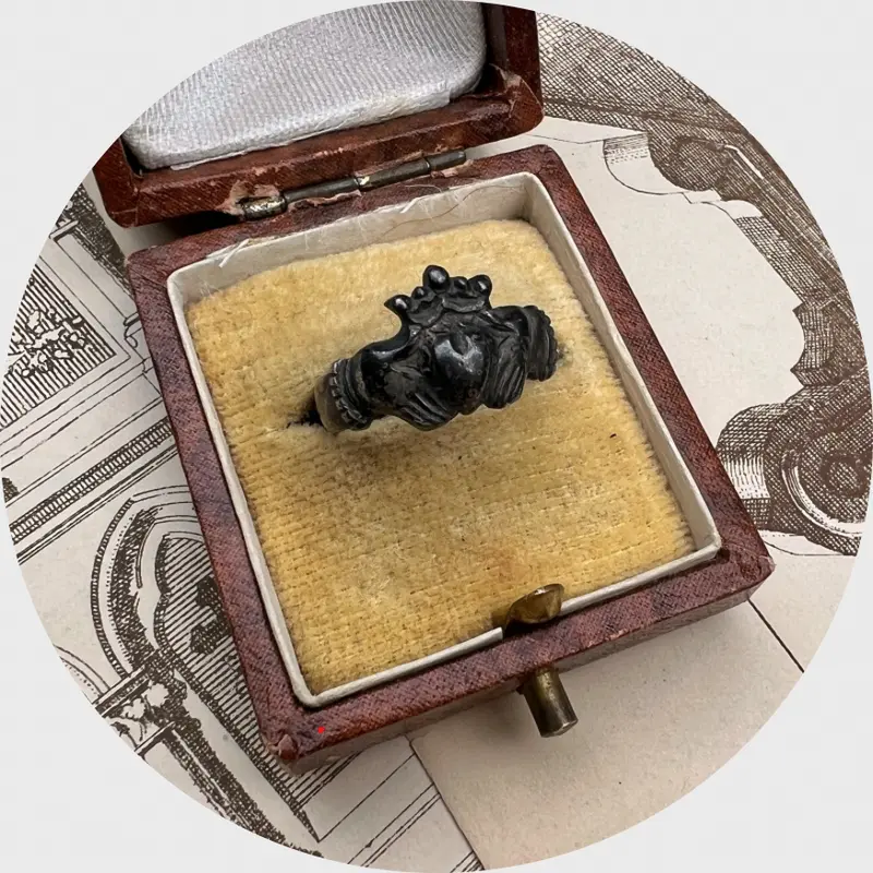 Silver 'Claddagh' Ring