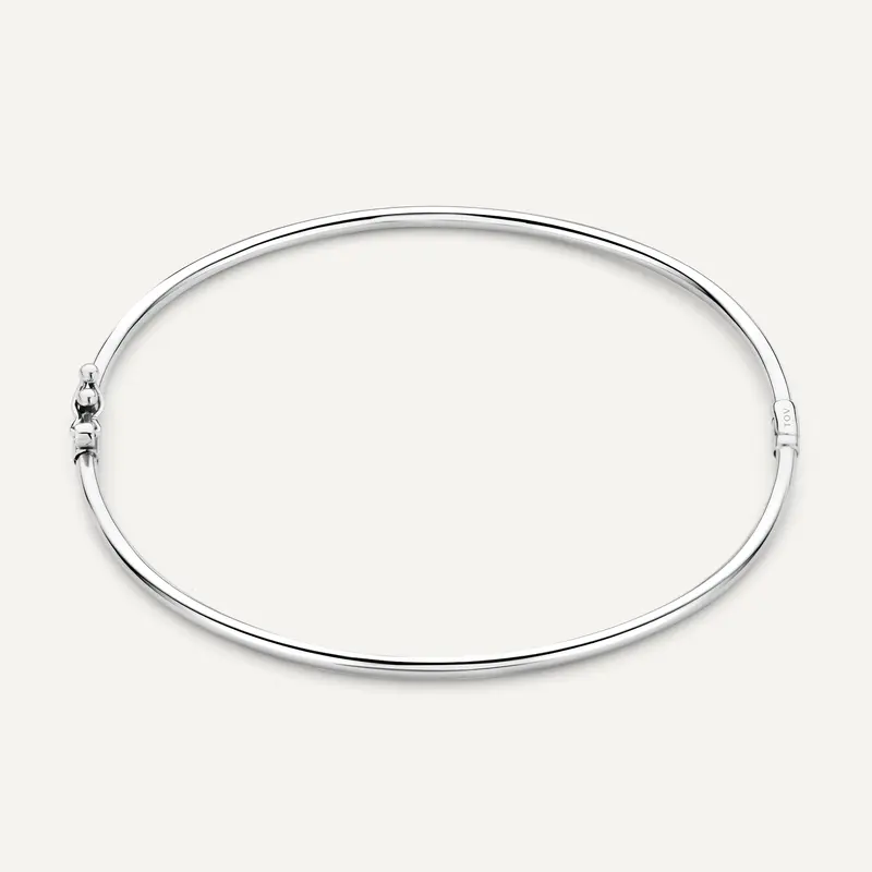Slim Essential Bangle