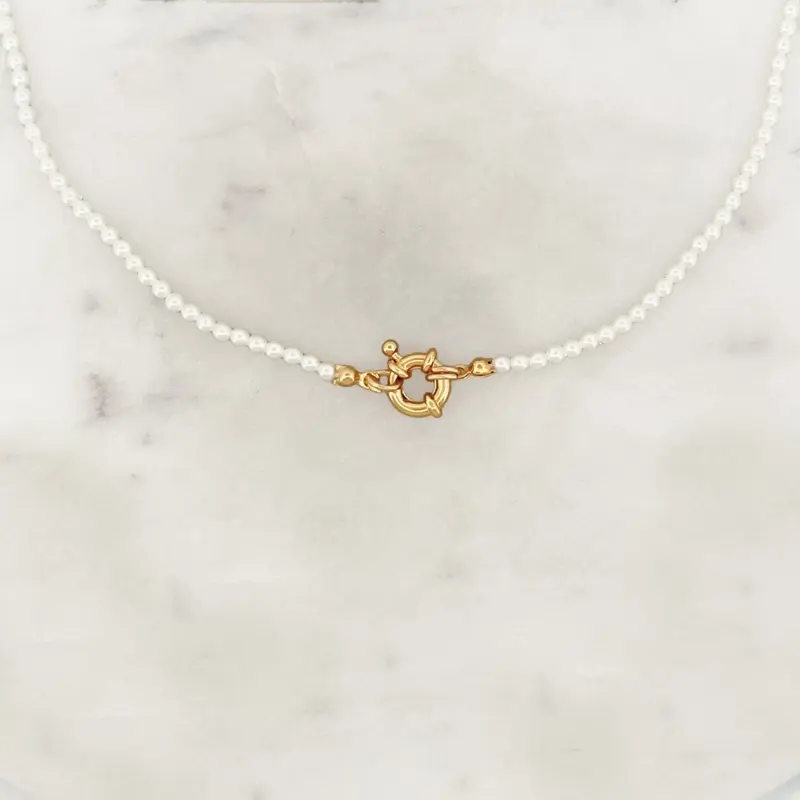 Small Shell Pearls Choker