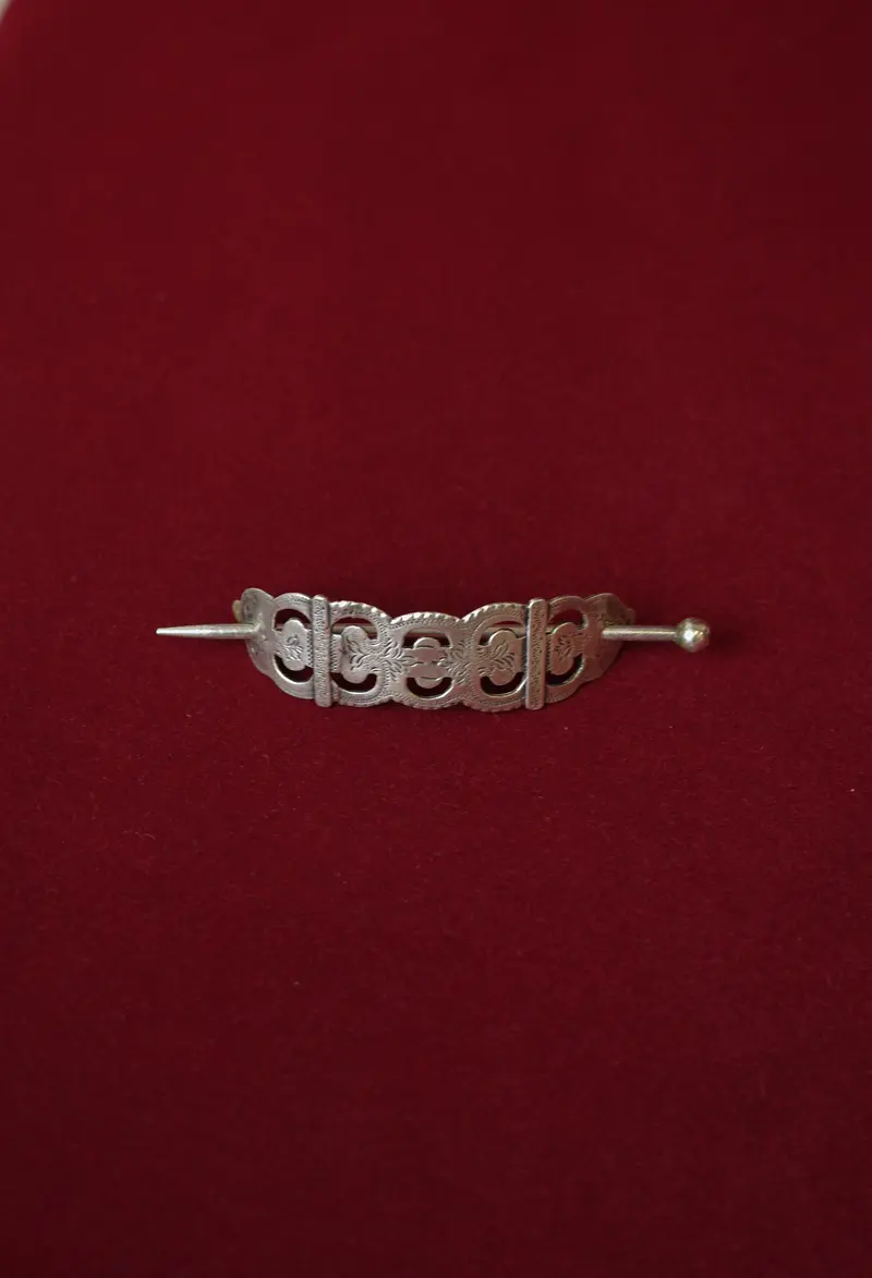 Solid silver floral hairpin
