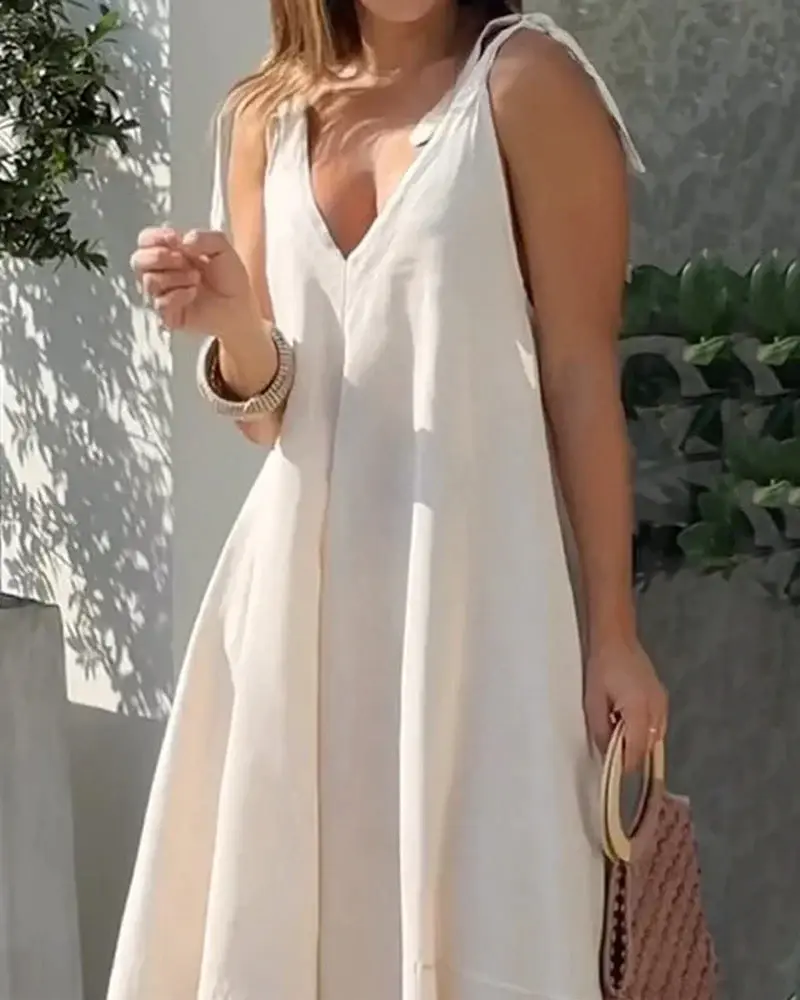 Strandkleid mit V-Ausschnitt und luftiger Passform – Krissy
